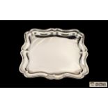 Edwardian Period Excellent Quality Sterling Silver Footed Tray/Salver of pleasing proportions,