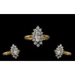 18ct Gold Attractive & Nice Quality Diamond Set Cluster Ring. Full hallmark for 750 - 18ct.