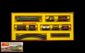 Tri-Ang - Hornby 00 Gauge 'The Freightmaster' RS 51 Electric Train Set,