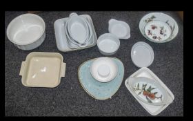 Box of Assorted Oven to Tableware Dishes, comprising: Royal Worcester Evesham pattern, Gold Line,