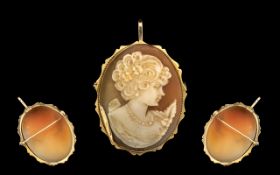 9ct Gold Mounted Shell Cameo Combined Pendant/Brooch, depicting the portrait bust of a young woman.