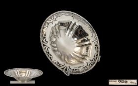 Mid 19thC Sterling Silver Nice Quality Circular Footed Dish of small proportions,