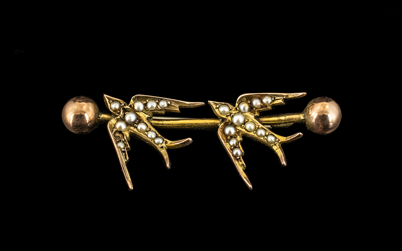 Lovely 9ct Rose & Yellow Gold Seed Pearl Swallow Brooch. 3.6 grams.