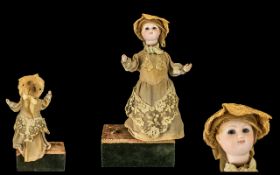 French 19th Century Superb Quality - Musical Wind Up Figural Autonaton. c.1860's.