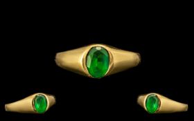 18/20ct Gold Nice Quality single Stone Emerald Set Ring.