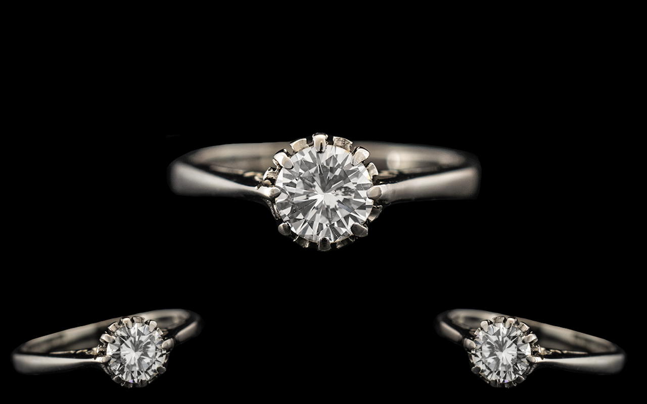 18ct White Gold - Attractive Single Stone Diamond Set Ring. Fully Hallmarked for 18ct. The Round