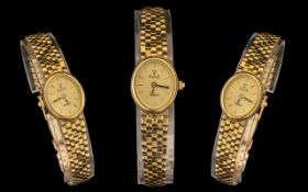 Ladies 9ct Gold Quartz Bracelet Watch. c.1980's. Both Case and Bracelet with Full Hallmark for 9.