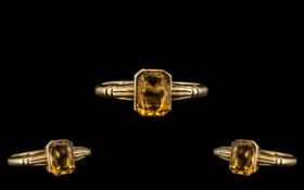 An Attractive Art Deco Period 9ct Gold Single Stone Citrine Set Cocktail Ring - From the 1930's.