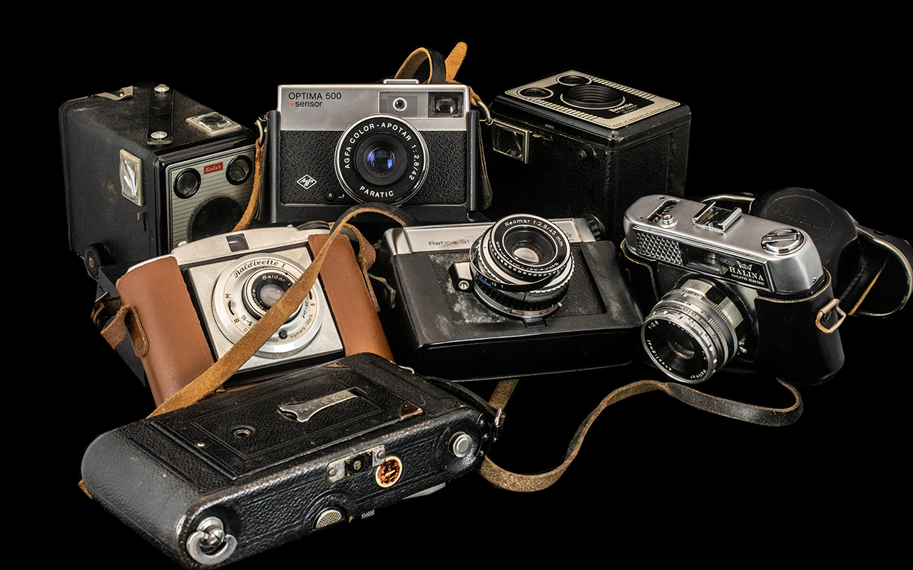 Mixed Collection of Cameras (7) comprising Retina S, Baldixette, Halina, Optima 500,