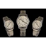 Timex Quartz Stainless Steel Gents Wrist Watch with Expanding Bracelet. c.1960's. Excellent