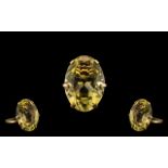 9ct Gold - Attractive / Impressive Single Faceted Topaz Stone Set Dress Ring. The Large Faceted