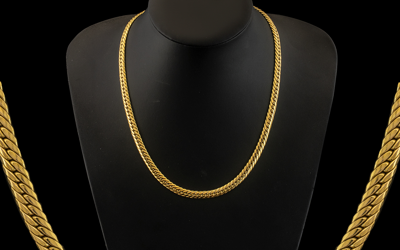 9ct Yellow Gold Good Quality Serpentine Design Chain / Necklace of Excellent Warm Colour with Full