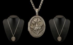 Ladies 1950s Attractive Superb Sterling Silver Oval Shaped Hinged Butterfly Locket with attached