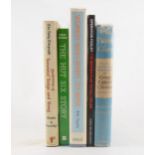 Military History: A large collection including The Second World War, a 10 volume set; Echoes of Glor