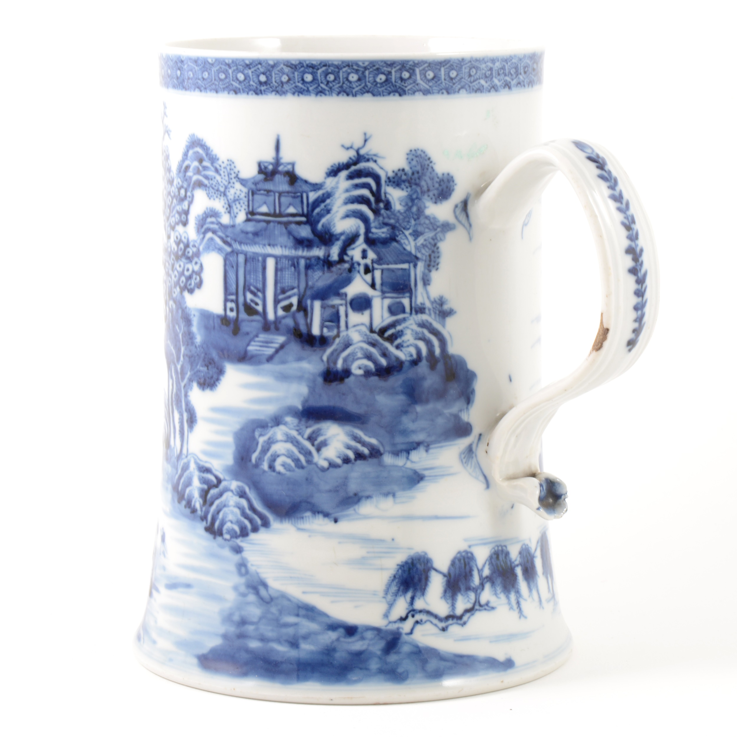 A Chinese blue and white export porcelain mug, Qianglong - Image 3 of 4