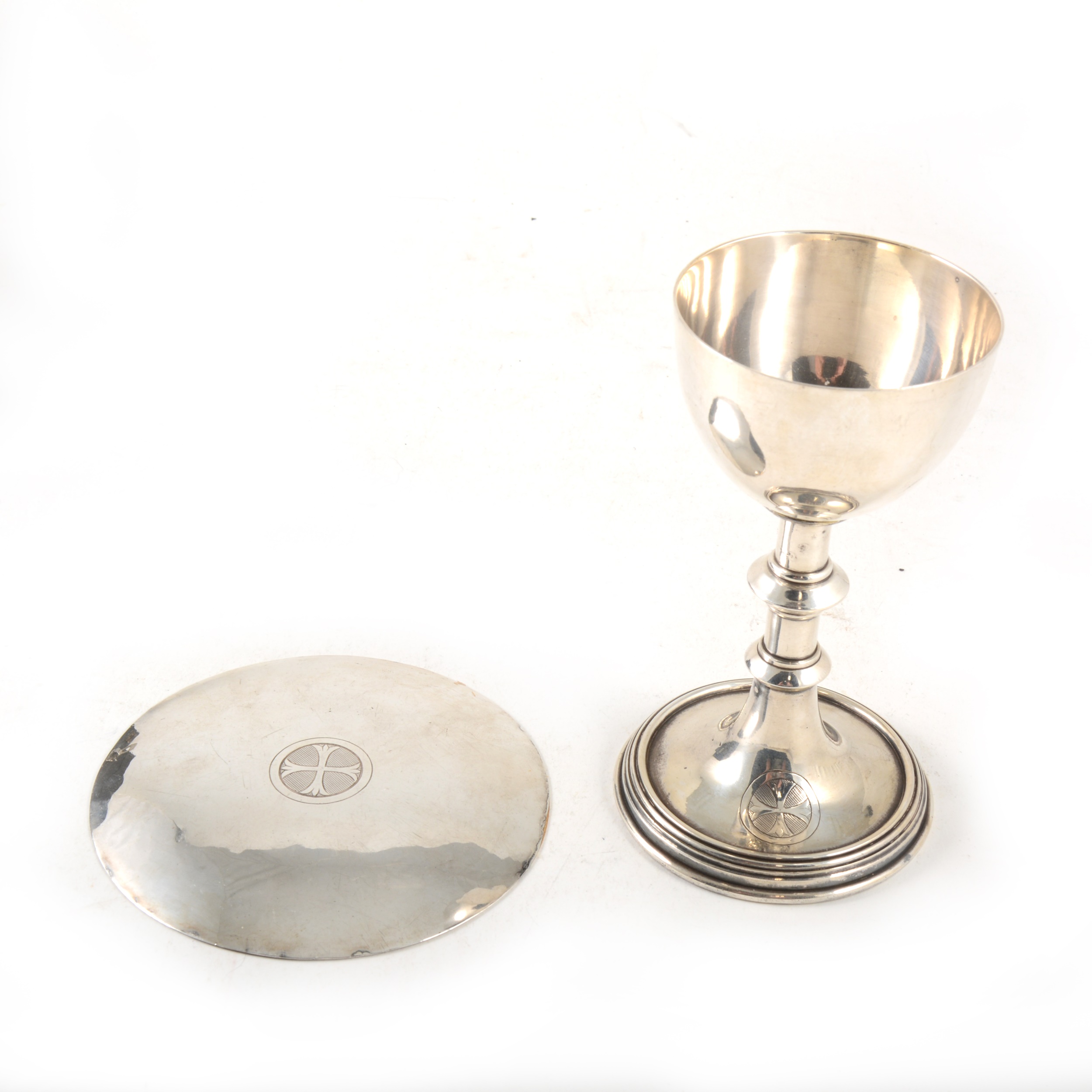 Two travelling communion sets, one silver, the other plated, and another paten and chalice. - Image 2 of 5