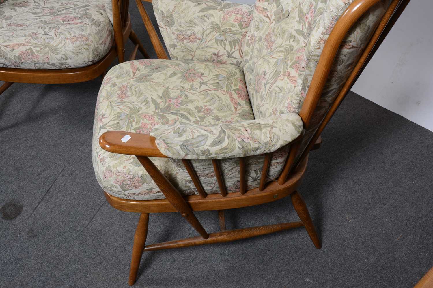 A pair of Ercol elbow chairs - Image 8 of 9
