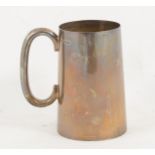 A plain silver tankard by Walker & Hall, Sheffield 1944.