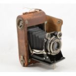 Zeiss Ikon Camera, in leather case.