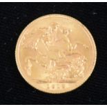 A George V gold Sovereign coin 1913.