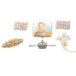 A collection of Royal Memorabilia jewellery and collectables, Queen Victoria to Princess Diana.