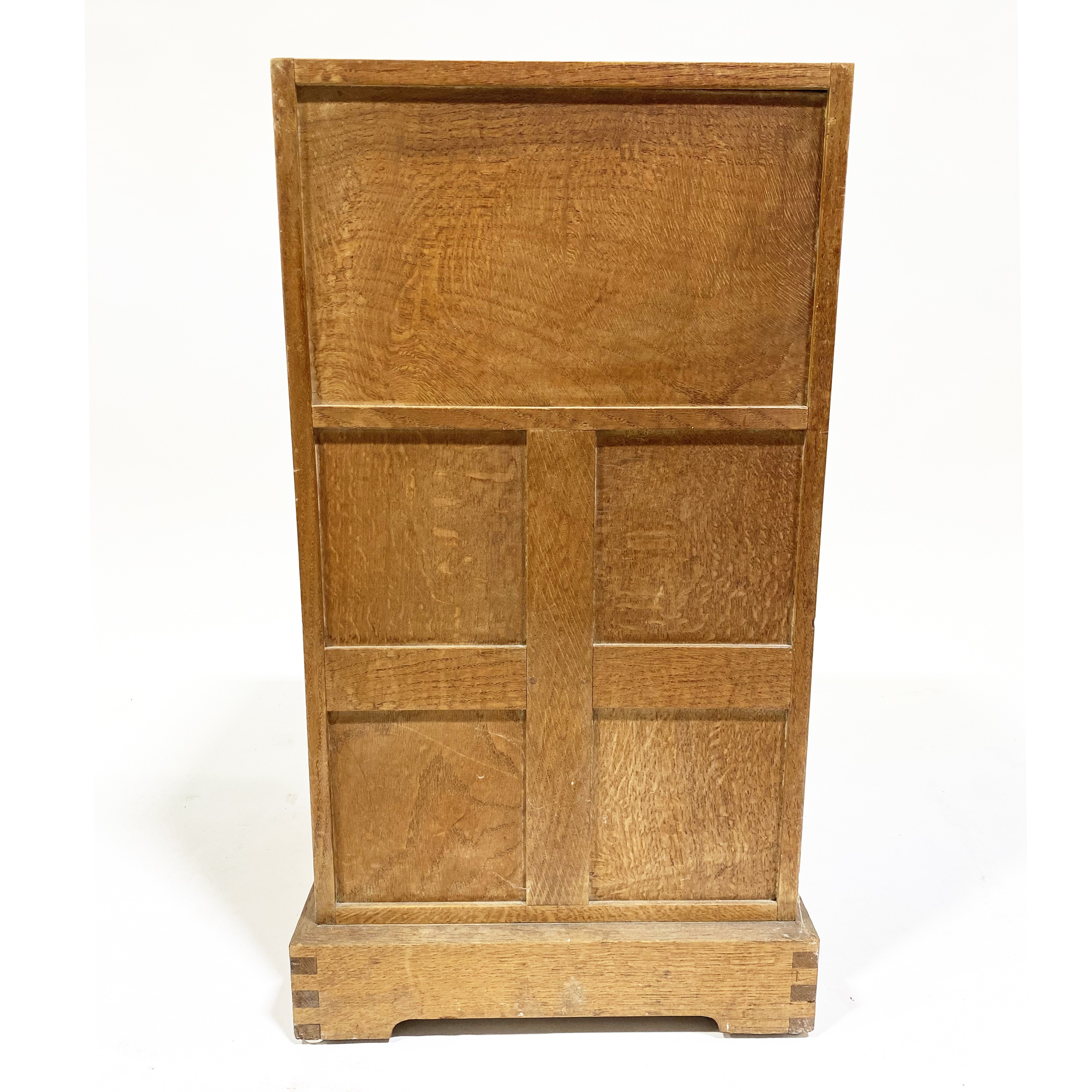 An Arts and Crafts oak bedside pedestal cupboard, by Peter van der Waals for Claude Biddulph - Image 5 of 7