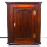 Victorian oak hanging corner cupboard,