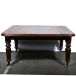 Victorian mahogany windout dining table