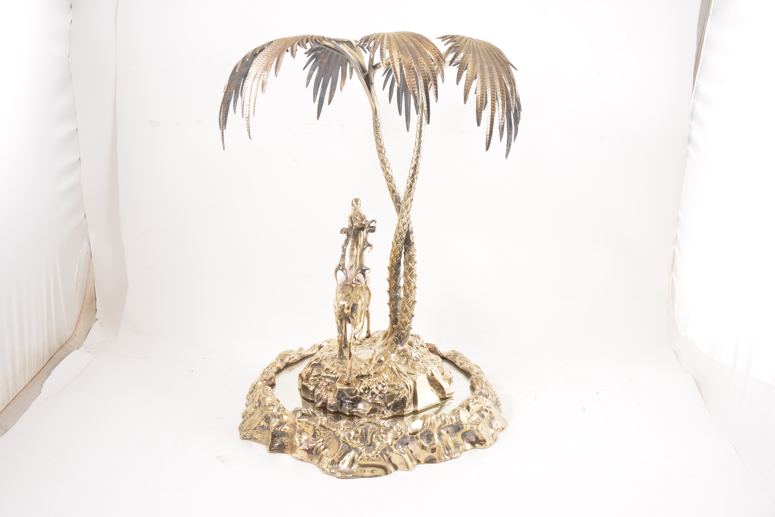 An Elkington & Co gilt metal table centre piece - Image 8 of 8