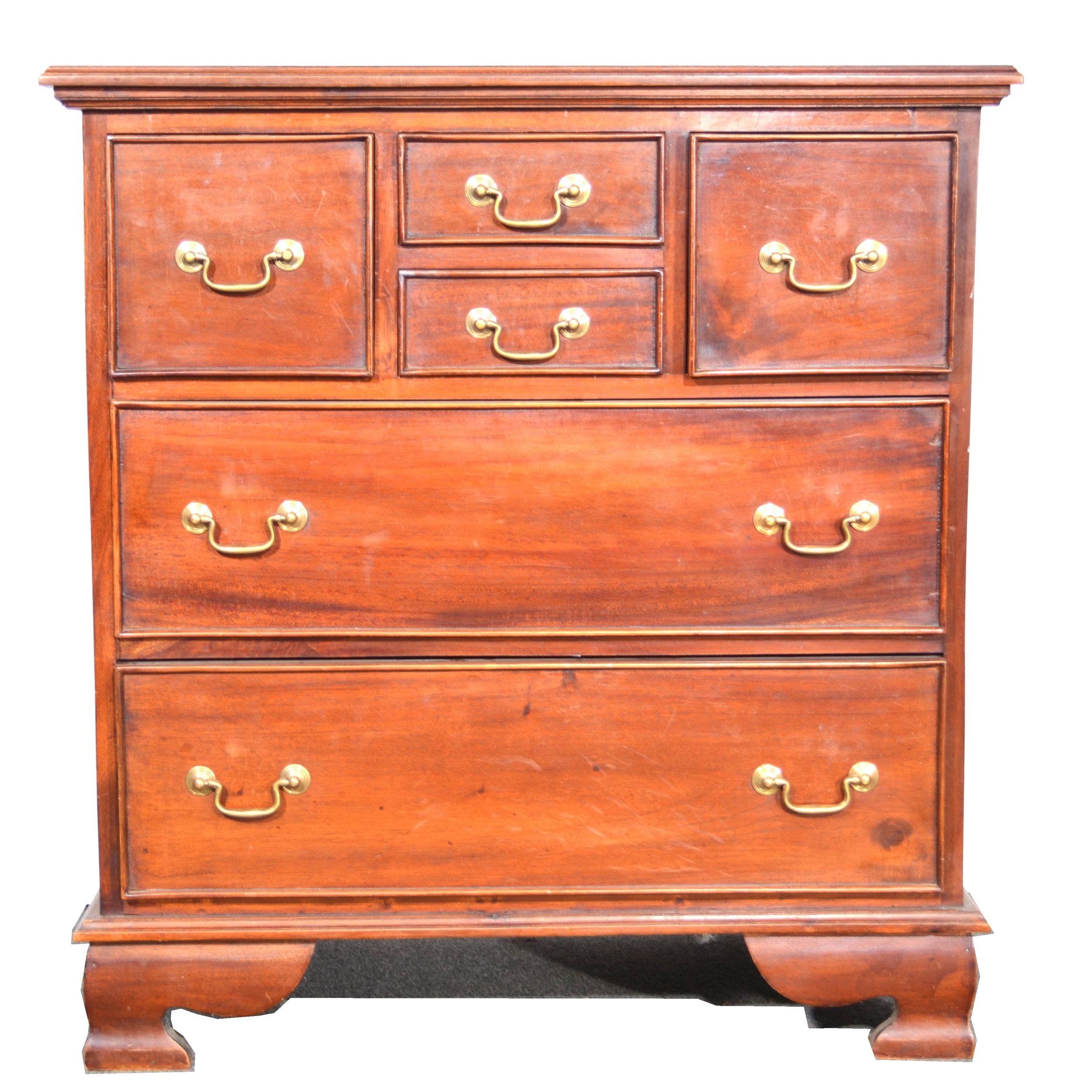 Georgian style mahogany chest of drawers and a pair of matching bedside tables