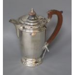 A 1930's silver hot water pot, Birmingham, 1933, gross 11 oz.