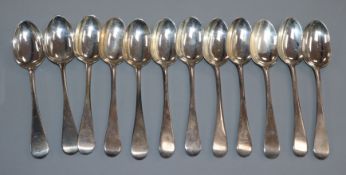 A harlequin set of twelve Victorian silver Old English pattern teaspsoons, 10 oz.