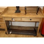 An early Victorian pine washstand 117cm