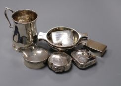 Silver mug, two quaichs, match box cover, four pill boxes, vinaigrette and vesta.