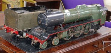 A vintage 4-6-2 3 1/2 " gauge live steam locomotive and tender Locomotive 90cm. Tender 52cm.