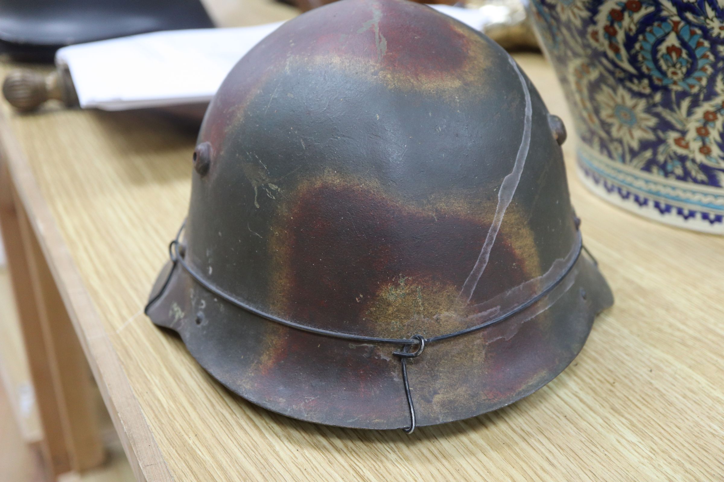 A Hungarian WWII steel helmet - Image 4 of 8