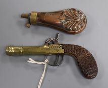 A small percussion cap pistol and powder flask pistol 16cm