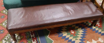 A Victorian oak window seat L.160cm