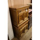 A pair of Drexel oak bedside cabinets W.66cm