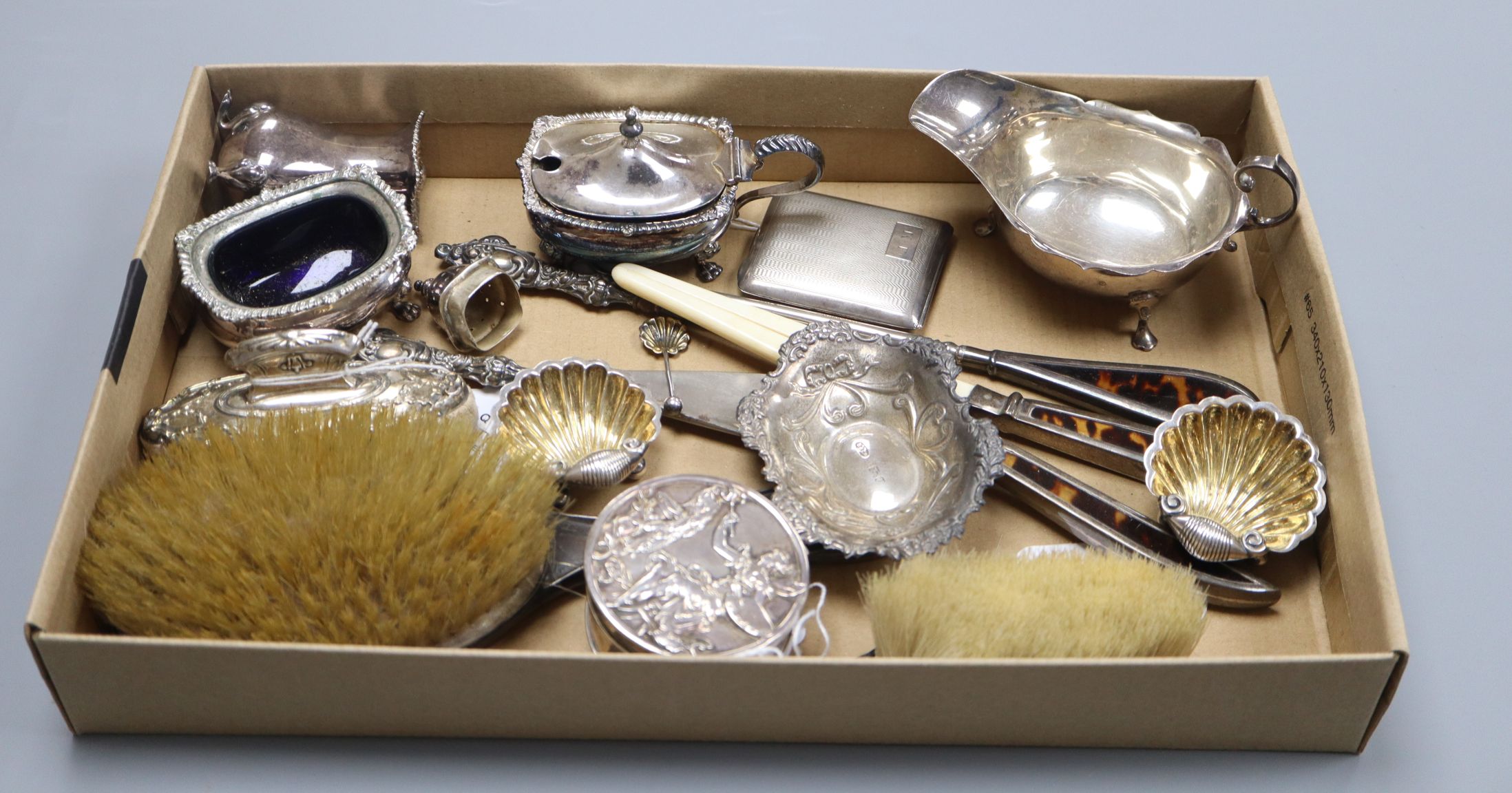 A small collection of silver, silver-mounted and plated items.