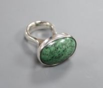 A Nanna & Jorgen Ditzel for Georg Jensen sterLing 925 and nephrite set dress ring, design no. 97,