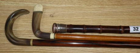 A French angler's cane, a horn handle Sunday stick and a horn handle stick