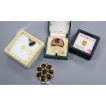 A 9ct gold and cabochon set pendant, a 9ct gold ring, three unmounted stones and a bloodstone set