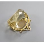 A 9ct mounted facet cut citrine spinning pendant, citrine 28mm.