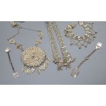 A quantity of assorted white metal jewellery.