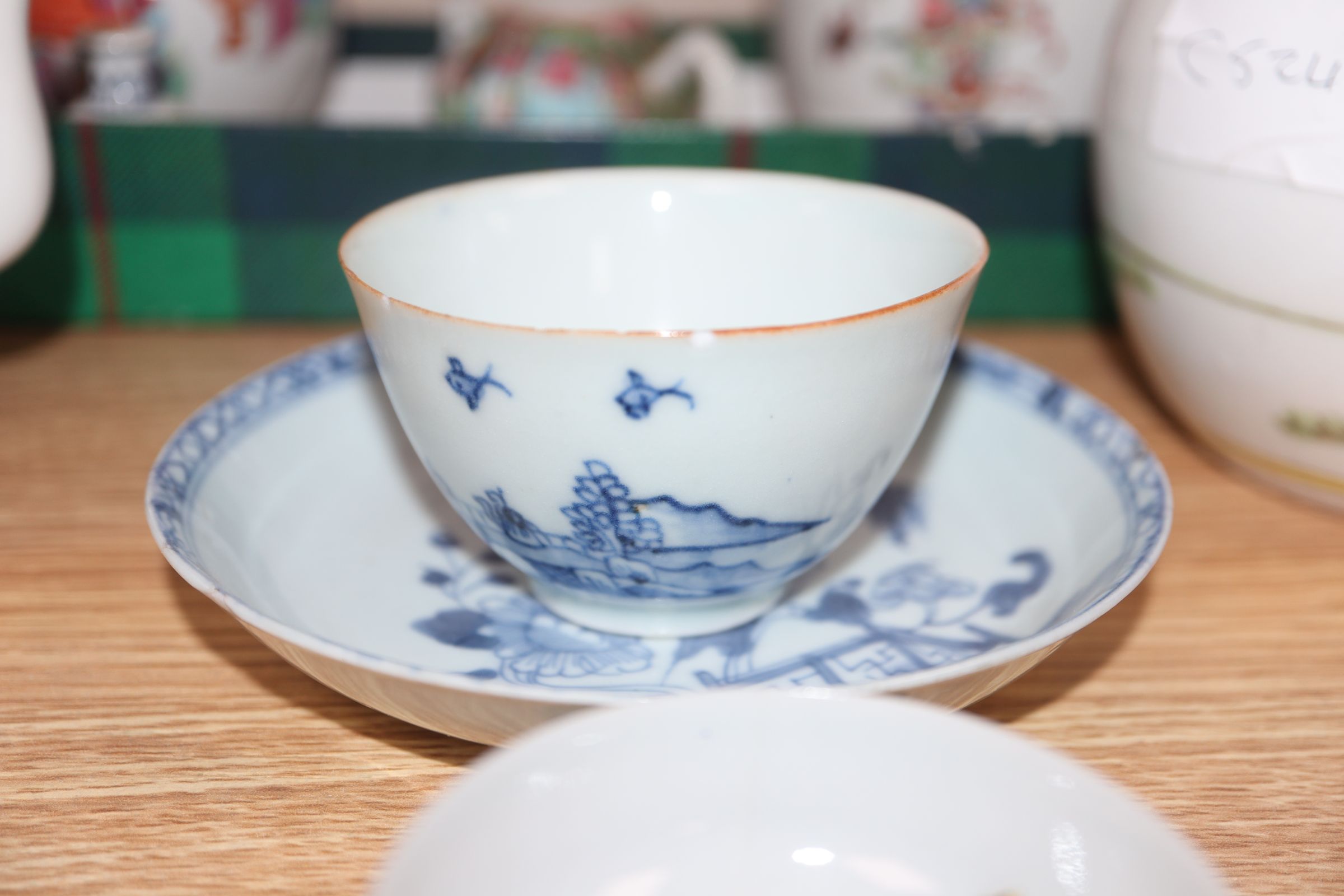 A collection of Chinese ceramics - Image 13 of 16