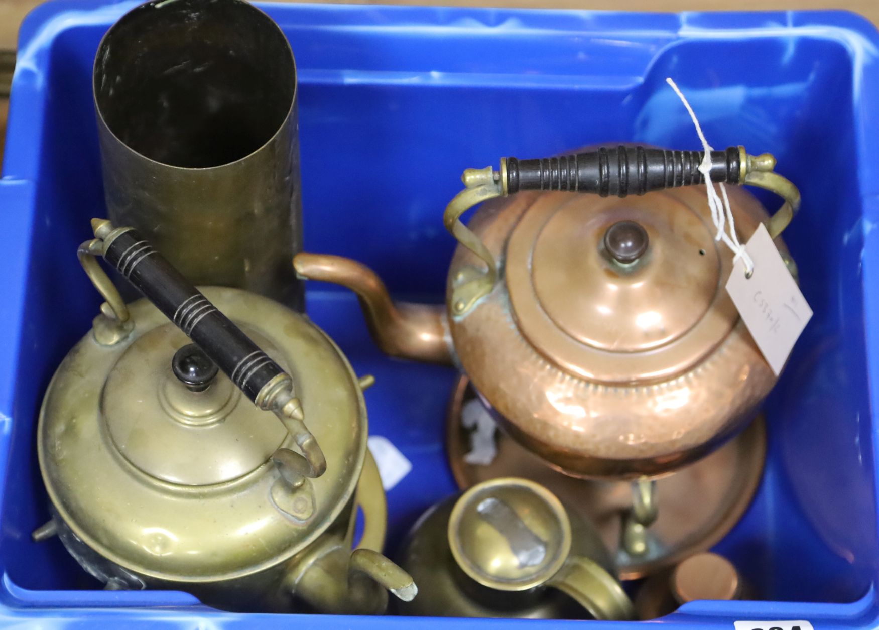 A quantity of brass and copper items