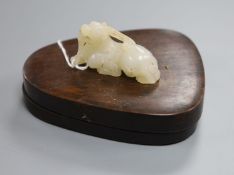 An inkstone and a white jade Qilin Qilin W.5.5cm