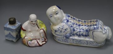 A Chinese blue and white tea caddy, a Buddha and another caddy 11cm