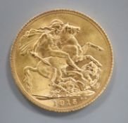 A 1915 gold full sovereign